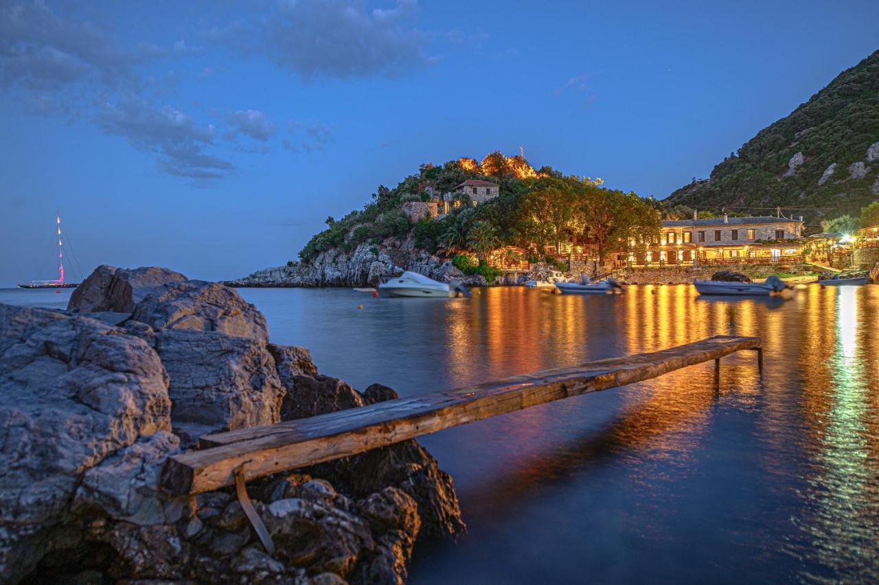 Aparthotel Cleopatra'S Miramare Damouchari Exterior foto